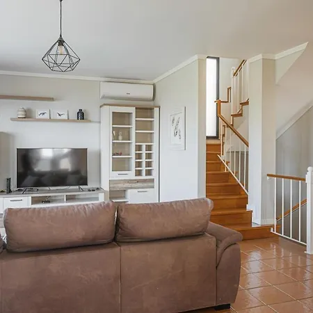 Prázdninový dům New Casa Bondi By Your Madeira